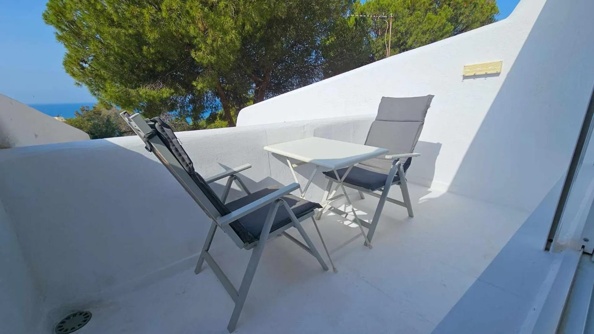 Duplex Con Bellas Vistas Al Mar, A Pasos De La Playa Estepona Apartment